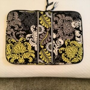 Vera Bradley Padded Laptop Sleeve, Yellow Baroque With Inside Pocket